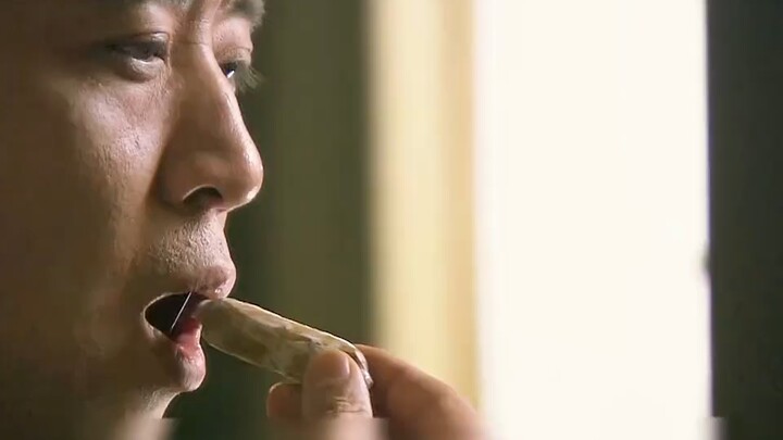 กลืนเม็ดขี้ผึ้งซ่อนเครื่องมือ ใช้ไหวพริบสู้กับผู้คุม พากันแหกคุกระทึกใจ!