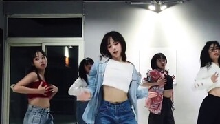 "EASY" biên đạo bởi Xiaoju / Những ngày khó khăn cần những điệu nhảy dễ dàng