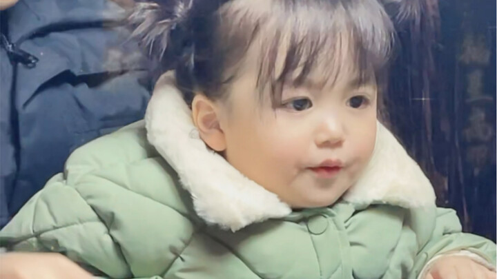 เล่นไพ่นกกระจอกกันมั้ย? แบบที่แพ้แล้วก็ทำหน้าแบ๊วๆ น่ะ!