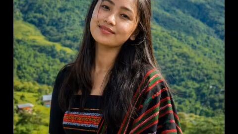 Lost in the beauty of the mountains, found in the moment. 🏔️💚