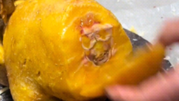 Sudah berumur 30 tahun, mari semua menikmati ayam rebus!