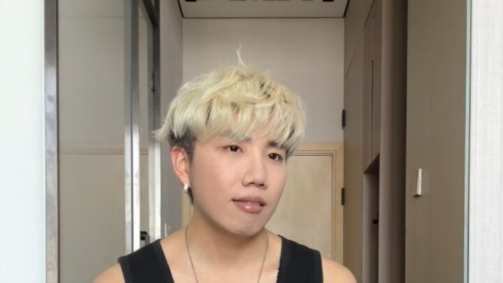 Imitate "the guy in the training camp" to attend class