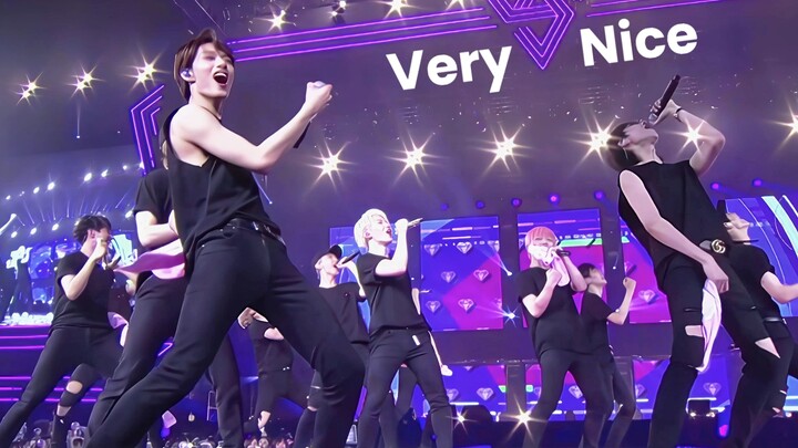 SVT·4K Bilingual “Very Nice” Young and Energetic Version - 2018 IDEAL CUT Seoul Concert DVD SEVENTEE