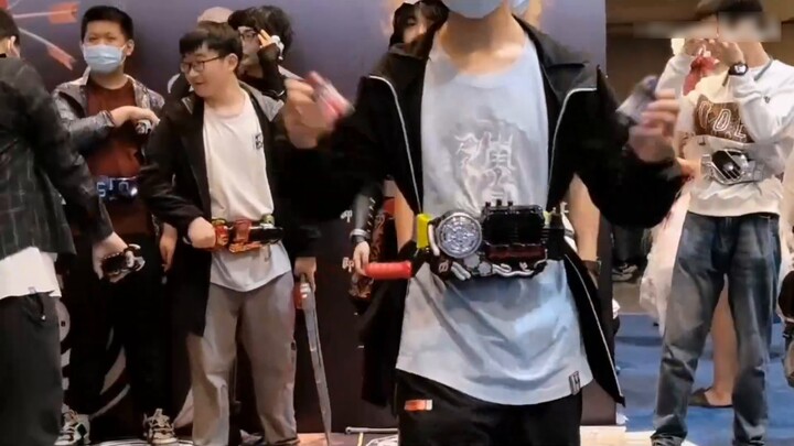 Comic exhibition knight transformation collection Zhengzhou Darongcheng