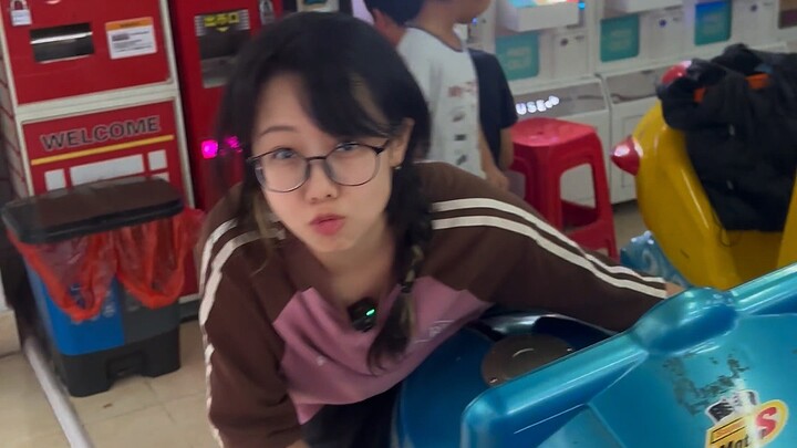 The amusement park attendant is just your camouflage.