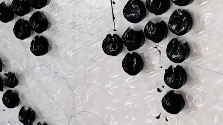 “Không có chút khiếu nghệ thuật thì đúng là chẳng bấm nổi.”