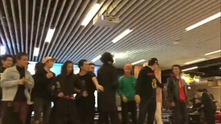 في عيد ميلاد فاي شيانغ، يعاقب ملك الرقص الشهير تشو من 3