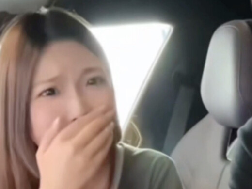 مذيعة جيويه، كانت تعمل في الشركة فانهارت الشركة وهي ما زالت تعمل!