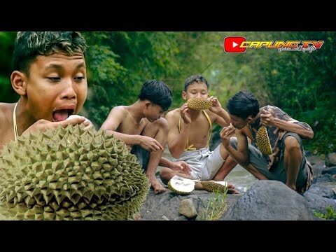 INDONESIAN PRIMITIVE TECHNOLOGY_ MUKBANG DURIAN MONSTER
