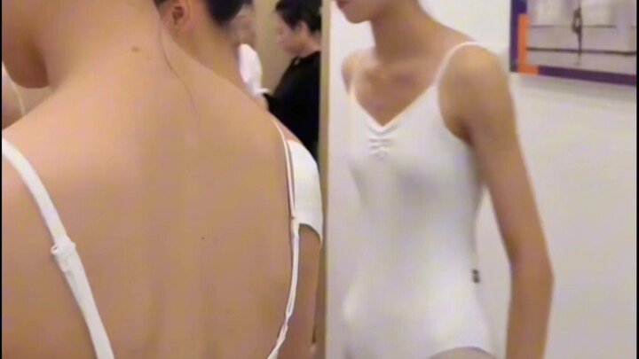 Dance student weighs in at 115