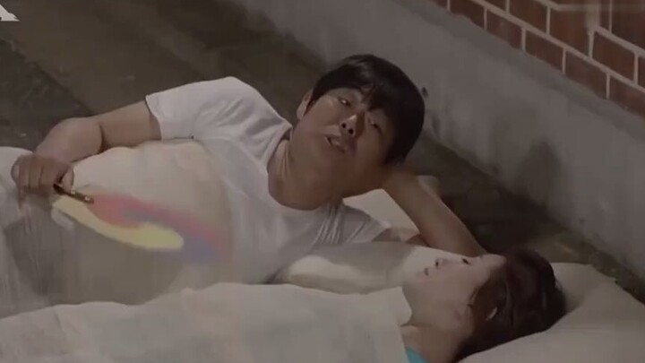Film|Reply 1994|Sleeping on the Road for the Hot Weather