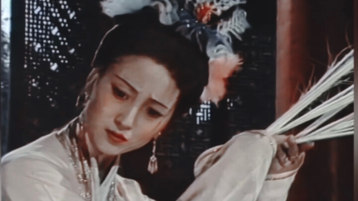 Amazing! This version of Xi Shi's every frown and smile can be called the real Xi Shi, right?