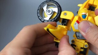 Đánh giá về sản phẩm Kamen Rider nội địa cũ, Masked Rider 555, có Ultraman trong phần giới thiệu?