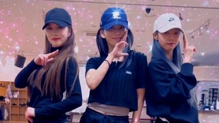 宇宙少女EXY李夏天&任多荣TikTok自拍Adrenaline舞蹈挑战 220325