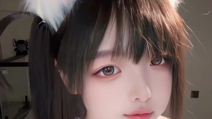 Sao các bạn cứ không hiểu tôi thế, giải thích bao nhiêu lần rồi mà