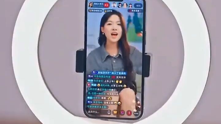 ทะลุมิติมาเป็นดีไซเนอร์ตัวแม่