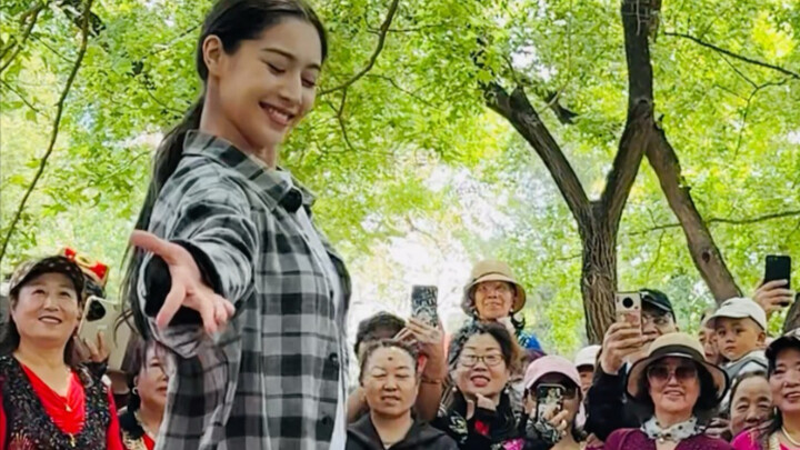 The full version of Balangzai's straight-shot video is here!