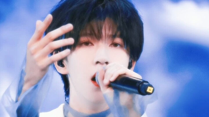 【He Junlin】"Black and White Superstar"❗️❗️❗️