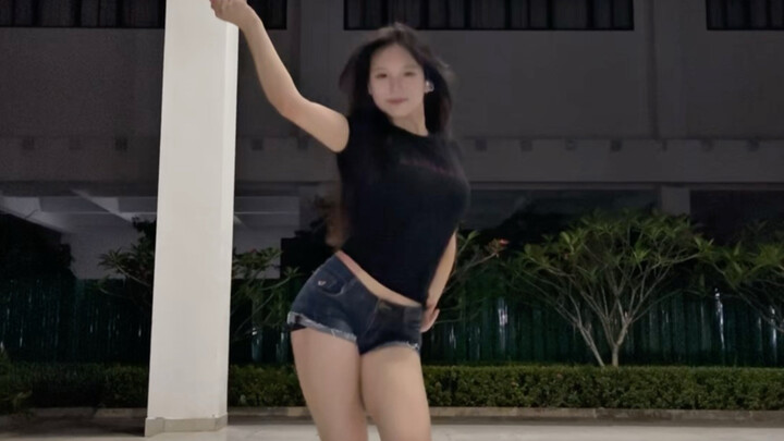 เพลงของ AOA ล้วนมีความน่ารักขี้เล่นสุดๆ เลยนะ～｜“EXCUSE ME” AOA