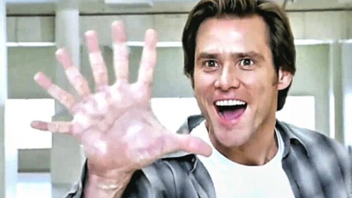 No matter how many fingers a man holds out, God can guess the result in the next second.