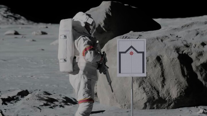 ฝึกยิงปืนบนดวงจันทร์