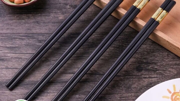 Quả nhiên làm chủ tiệm lẩu nấm Vân Nam thực sự không dễ chút nào, đúng là lo lắng hết cả lòng vì các