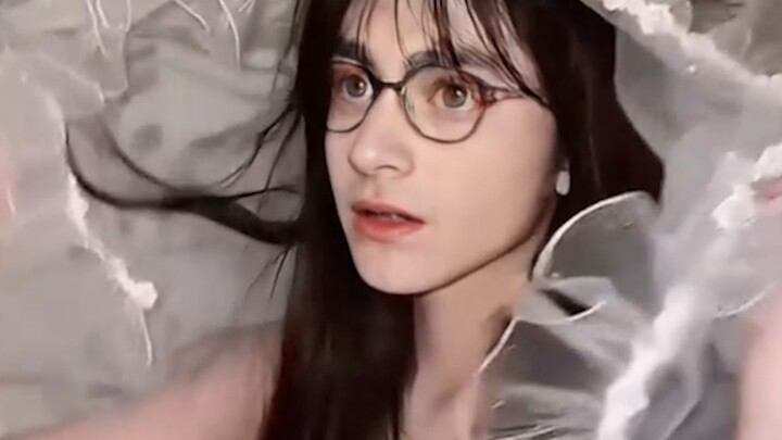 Don’t Fall for It Challenge — Hogwarts Gender-Swap Edition