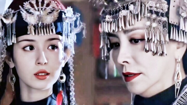 Behind a beautiful face lies an even more stunning one—only a mom-and-daughter duo like this can tru