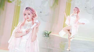 A spring day comes into my dream, who is singing about spring?