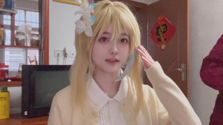 Tôi đã cosplay với người yêu của mình ở nhà bà tôi!