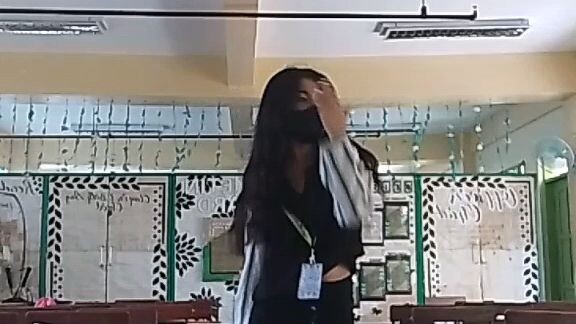 dancing while the teacher is busy