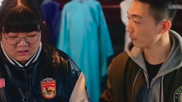 หัวเราะ จำไว้ว่าคุณมีแบรนด์ที่ชื่อว่า Ben Gong, Ben Gong เป็นน้องใหม่ที่นี่, Ben Gong เป็นน้องใหม่ที