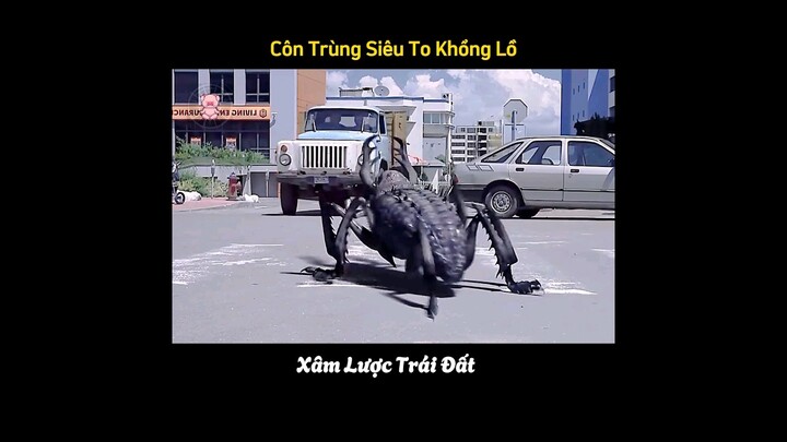 Ra Đường Gặp Phải Muỗi Khổng Lồ Tấn Công, Tiêm Cho Vài Mũi Vắc Xin Chữa Ngáo