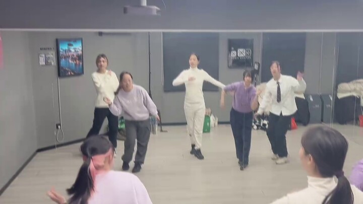 [PJSK] Chaos Blog | Five people working in a high-speed practice room [Thin Shaqima]