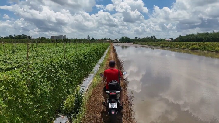 WINNER R ĐI RUỘNG PART 1: THỬ THÁCH CHIẾC XE CÔN TAY LỘI BÙN ĐẤT ĐỒNG QUÊ! 🏍️🌾
