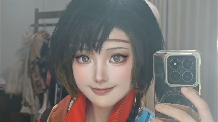 Để cosplay Mạc Đóa, tôi đã cắt đi mái tóc dài của mình