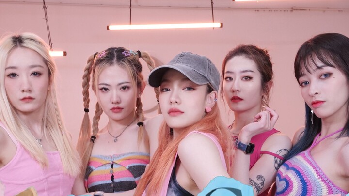 High-quality five-member full-song cover of (G)I-DLE's new song - 'Queencard' [Naevis Project]