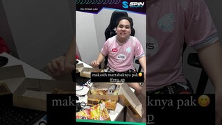 Saat Janji Sudah Di Penuhi RRQ Pak AP Kepada Geek Fam! Pesta Martabak!