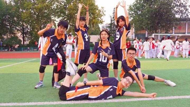 开幕式和同学一起跳了进化之夏！
