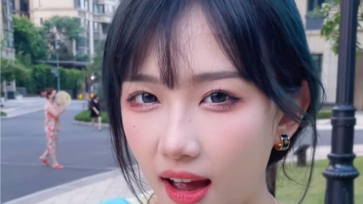 Xem xong rồi, cảm ơn...