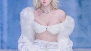 ด้านหน้าสูงเท่มาก! สไตล์สาวฮอตก็สวยเป๊ะ! สวย เท่ และเซ็กซี่!