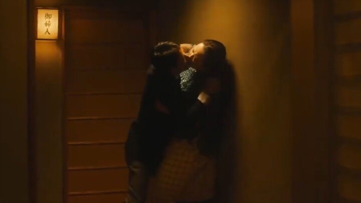 Adegan panas horor movie || INFINITY POOL terlalu gokil