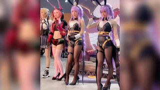"This should be a goddess-level comic exhibition, right?"