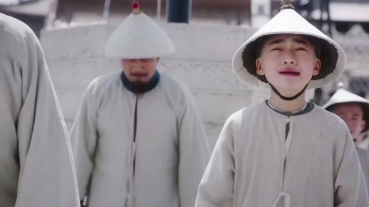 Bạn không trân trọng những người yêu bạn, bạn coi những người không yêu bạn như báu vật