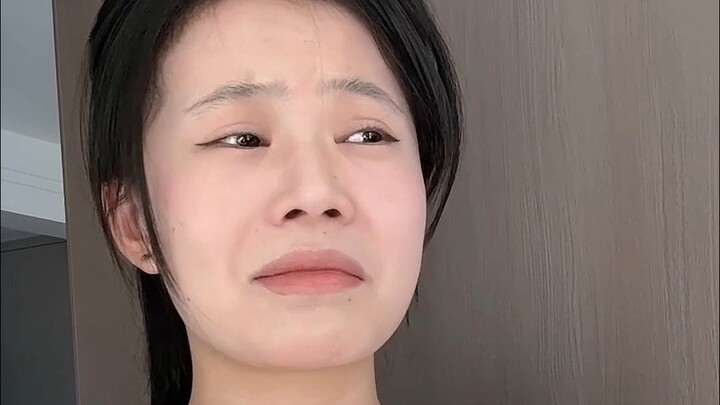 Khi nghỉ hè đại học trở về trường trung học coi thi