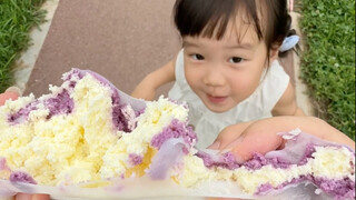 Jalan-jalan mengajak anak ini benar-benar membuatku tercengang...