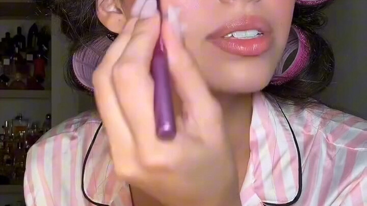 万圣节把自己打扮成维秘天使