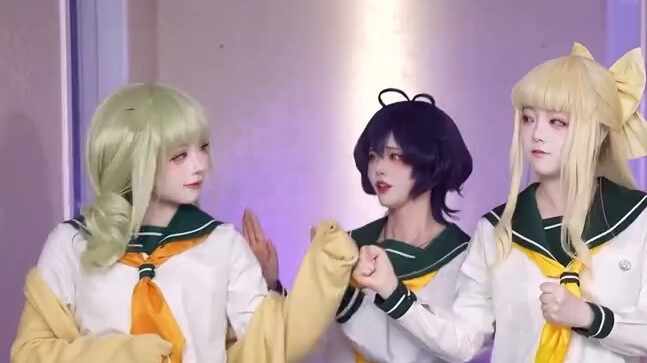 [Dreaming of becoming a magical girl] Stop fighting~