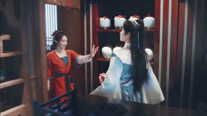 “Kamu bahkan tidak sebanding dengan sehelai rambutnya pun”