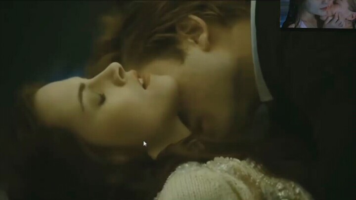 [Elopement Kiss | Warm and Brave] Super tempting kiss affectionately